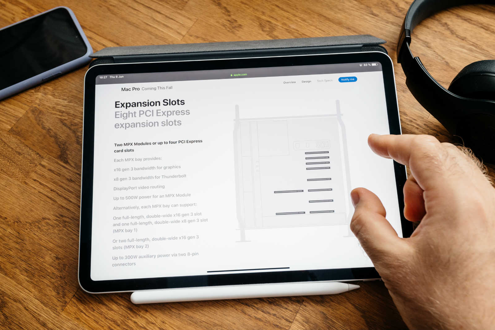 11 inch iPad Pro 2020 Magnetic Cover