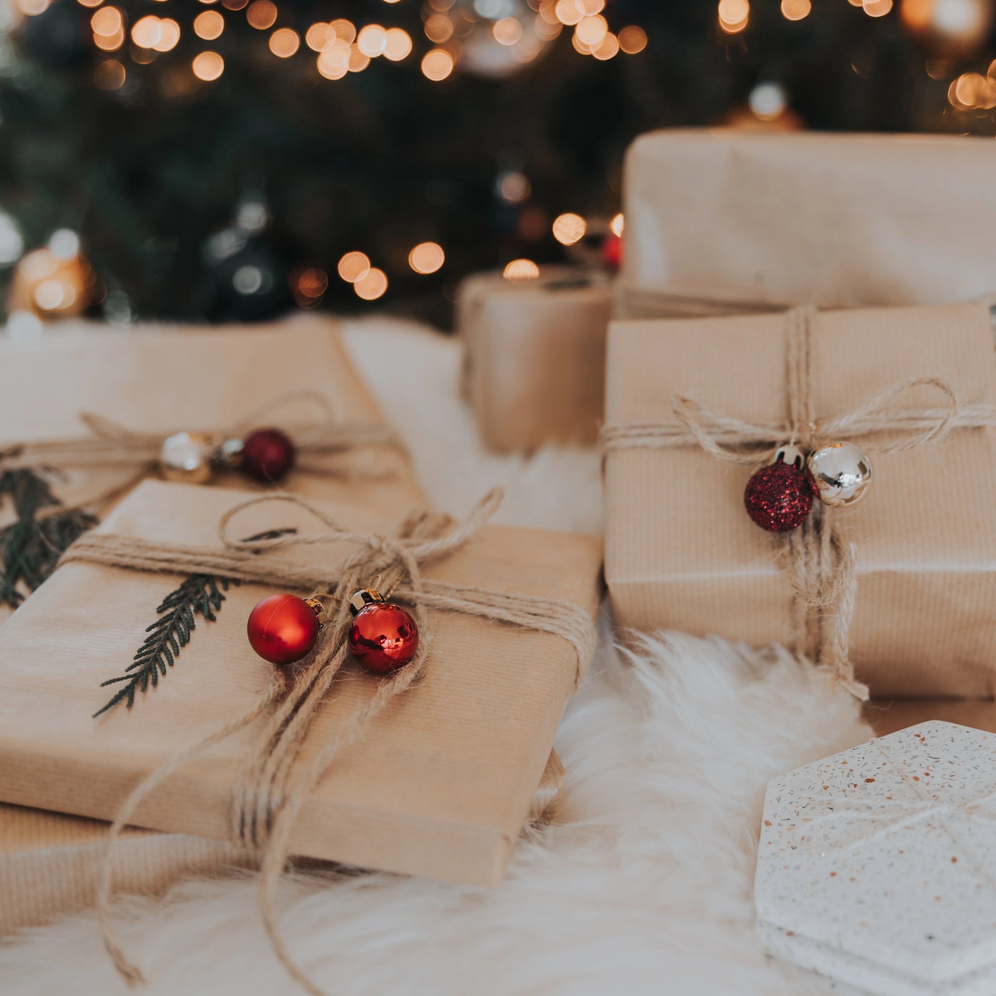 15 Practical Christmas Gifts for College Guys